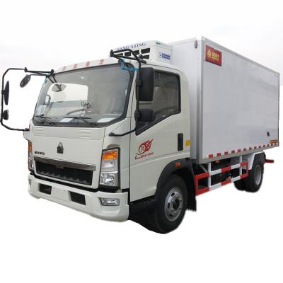 China SINOTRUK HOWO REFRIGERATED TRUCK MODEL 4X2 116HP 4T ZZ1047D3414C145 < 4L for sale