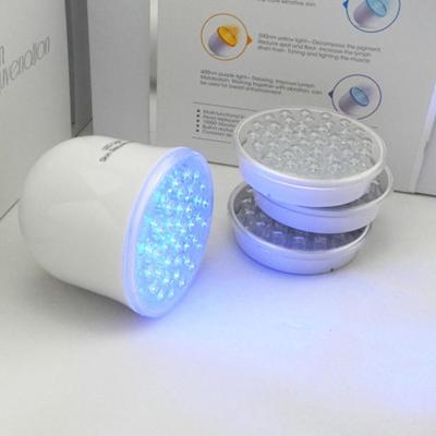 China 4 Colors LED Light Therapy Skin Care Beauty Machine 60x65mm (Diameter) for sale