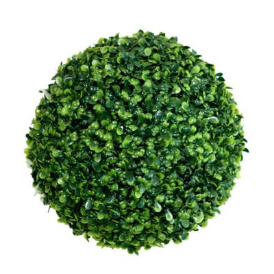 China Cheap UV Proof Country Boxwood Artificial Topiary Ball Buxus Ball Topiaria Artificial Grass Ball Bola for sale