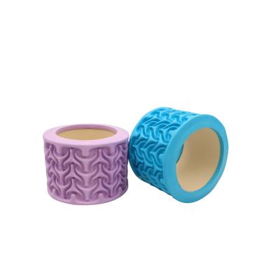 China HKYR12213 -1 Mini Yoga Massage Roller Eco Friendly Durable Fitness Balance Training EVA PVC Home Yoga Wheel for sale