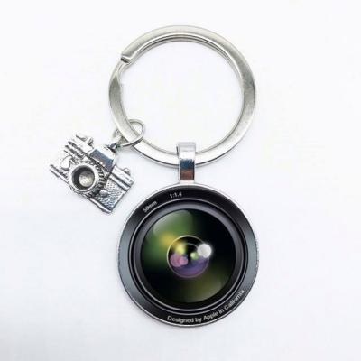 China CM01 Fashionable Popular Camera Key Chain Pendant With SLR Lens Photographer SLR Enthusiast Personality Jewelry Chain Key Gift Between Friends for sale