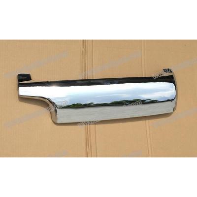 China Chrome Front Panel Outer Corner For Nissan UD CWA451 CD48 CD45 Nissan Ud Truck Spare Body Parts for sale