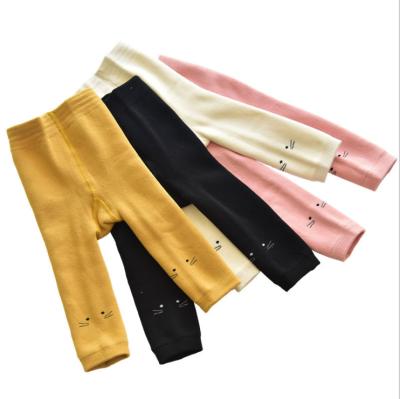 China Baby's anti-pilling selling cotton softness warm pantyhose children's clothing seamless children's gaiters 2019 winter thickening new girl's pants for sale