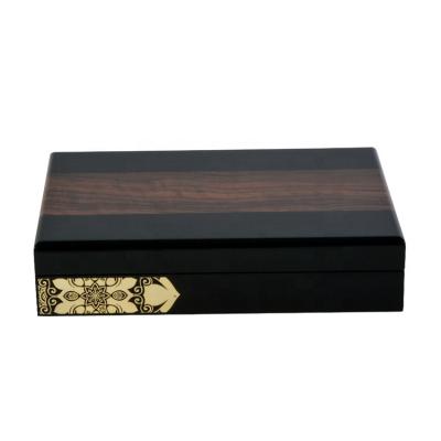 China Handmade High Quality Luxury Perfume Factory Wooden Gift Box for sale