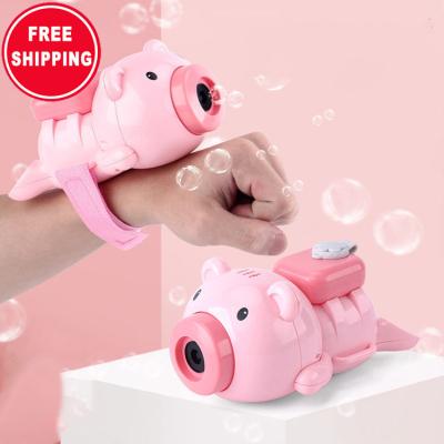 China Beautiful Pig Ourdoor Toy Baby Summer Bubble Automatic Electric Hand Watch Wrist Bubble Toy Machine Children's Toys For Children for sale