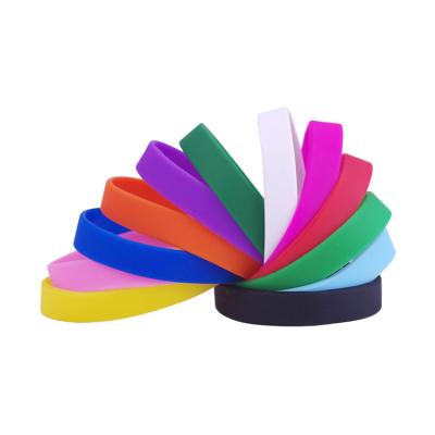 China Eco Friendly Customized Silicone Wristbands Cheap Wristbands for sale