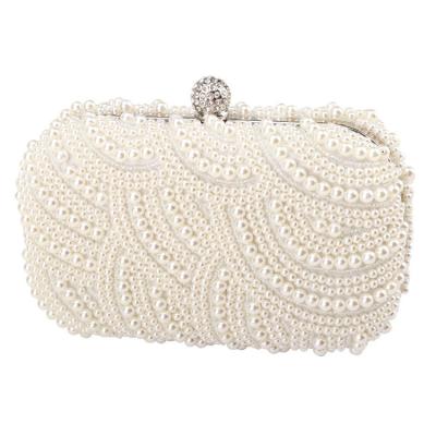 China Vintage 2022 Elegant Good Quality Beaded Ladies Even Frizione Pearl Evening Clutch Bags Embrague Clutch Bags Party Clutches for sale