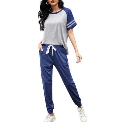 China Breathable Women Fashion Jogging Training Tracksuits Sportswear Mention Tracksuits for sale