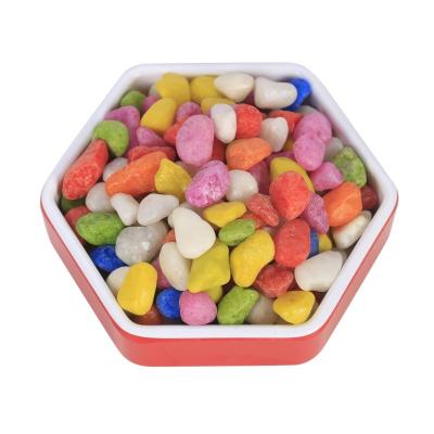 China Luminous Color-Pea-Aquarium Stones and Gravels Polished Quartz Gravels Under Color Crushed Stone Gravel Filter Aquarium for sale