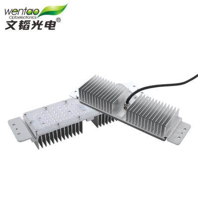 China Long Lifespan Ip67 Aluminum Waterproof Structure High LED Chip 50W 60W Aluminum Light Outdoor Module for sale