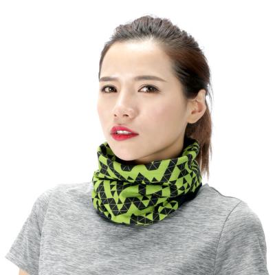 China Keep Warmer Microfiber Multifunctional Windproof Seamless Neck Winter Bandannas for sale