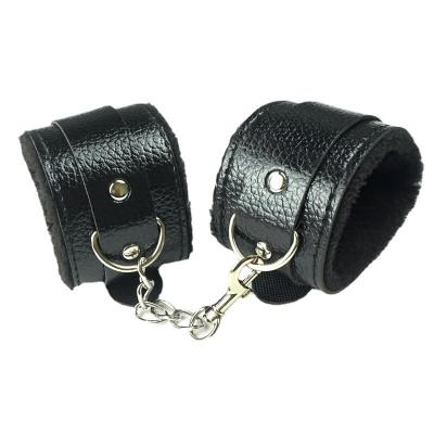 China Good quality sex games soft and comfortable adult plush handcuffs sexy hand slaps wrist restraint bdsm bondage for sale