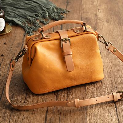 China Vintage/Fashion/Luxury Women Shoulder Bags Solid Color Luxury Genuine Leather Cross Body Bags For Female Women Handbag for sale