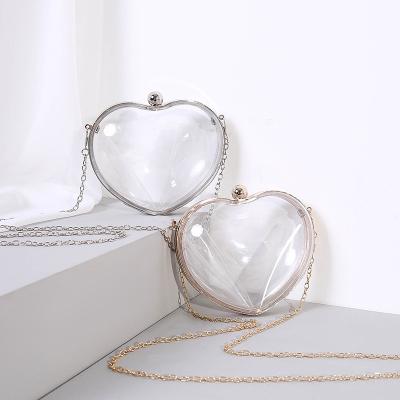 China Fashion New Fashion Acrylic Transparent Mini Cross - Body Bag For Women Ladies Cute Handbag Dinner Evening Clutches Heart Shaped Bag for sale