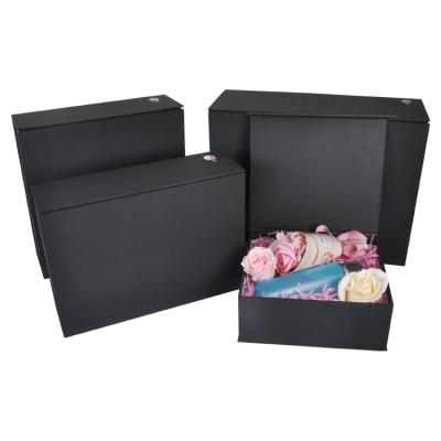 China Recycled materials wholesale gift box black valentines flower candy watch paper gift box viable for sale