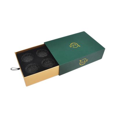 China Gray Board Luxury Cookie Boxes Specialty Materials Gold Foil Cookie Box Recycled Paper Transparent Design for sale