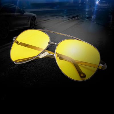 China Activites Outdoor Photochromic Sunglasses Wholesale Polarized Lenses Night Vision Luxury Mens Sunglasses For Training for sale