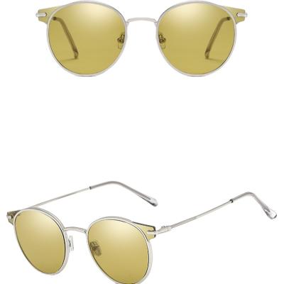 China Fashion Sunglasses Round 2020 Newest Gradient Color Metal Sunglasses for sale