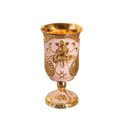 China Retro China Large Wine Trinket Trinket Liquor Mug Household Metal Creative European High-Grade Liquor Cup for sale