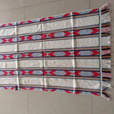 China Sustainable High Quality Thick Geometric Patterns Cotton Jacquard Beach Towel With Tassel for sale