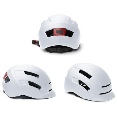 China Comfortable Bike Cycling Helmet With Led Rear Light Lamp Skateboard Sports Intergrally-mold Safe Rechargeable Helmet for sale