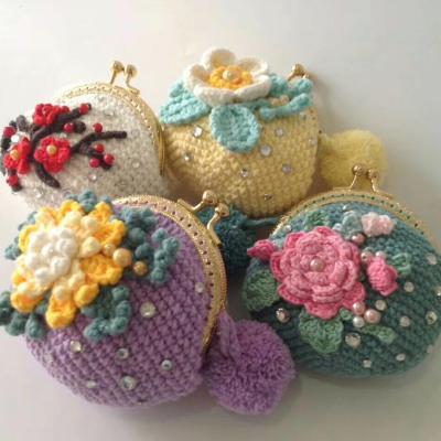 China Beautiful Good Gift Custom Knitted Handmade Small Bag Toy for sale