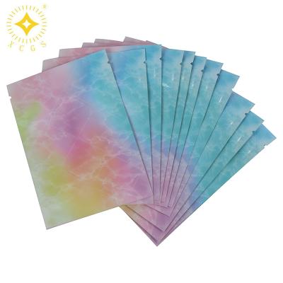 China Custom Logo Smell Proof Logo Zip Lock Moisture Proof Small Resealable Plastic Edible Food Packaging Mylar Foil Mylar Hologram Bags for sale