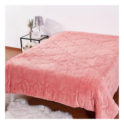 China Popular Style Reliable Reliable Home Colored Warm And Comfortable Microfiber Embossed Flannel Bedspread for sale