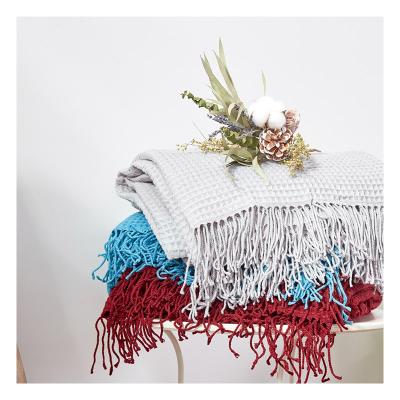 China Fashion Anti-Static Style Tassel Multicolor Knitted Universal Acrylic Woven Waffle Solid And Printed for sale