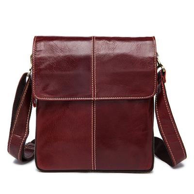 China Genuine Leather Messenger Bag Men Shoulder Bag Fashion Small Flap Chest Bag Small Cross - Body Bags Handbags for sale