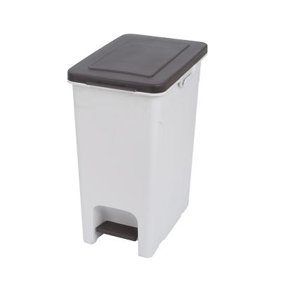 China Indoor Plastic Kitchen Dust PP 30l Waste Bin Pedal Operated Trash Can Pedal Bin for sale