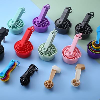 China Viable colorful measuring cups and spoons pp plastic wholesale new 2021 for sale