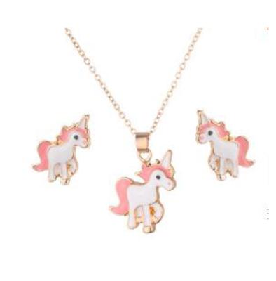 China New Jewelry Wholesale Eco-Friendly Unicorn Cat Necklace Unique Popular For Women for sale