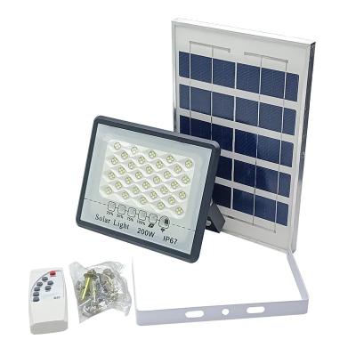 China Garden IP67 Outdoor Solar Flood Light Home Led Floodlight Rechargeable 200 Watt Flood Lamp Solar light for sale