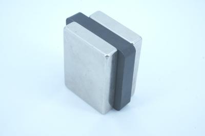 China NdFeB Magnet aus seltenen Metallen Quadratkranich Magnet aus Sinter aus seltenen Erden zu verkaufen