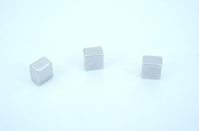 China Sinterproces NdFeB Magnet Maximale werktemperatuur 230 °C voor sterke magnetische kracht Te koop