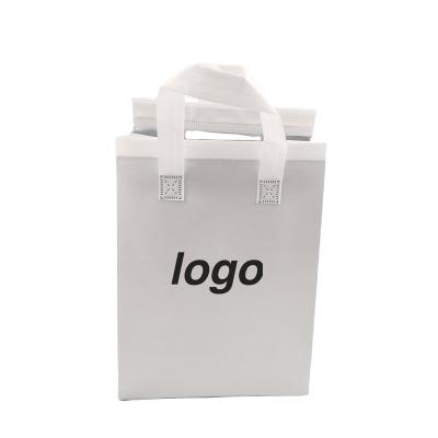 China Factory Direct Sales Recyclable Packaging OEM Biodegradable Craft Paper Bags With Handle for sale