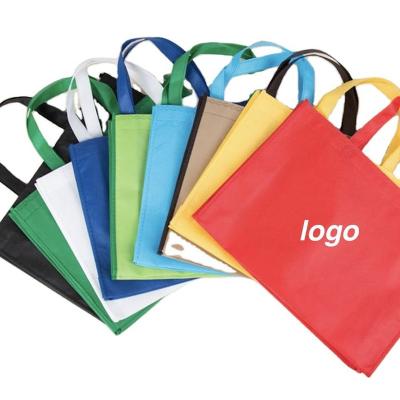 China High Quality Recyclable Made By Professional Manufacturer Customize Color Nonwoven Bag With Handles For Carrying And Wrapping Gifts for sale