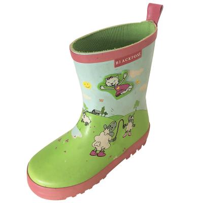 China Fashion \ factory outdoor rubber shoes wholesale cute children comfortable \ durable \ non-slip \ fashion novelty / rain shoes for sale