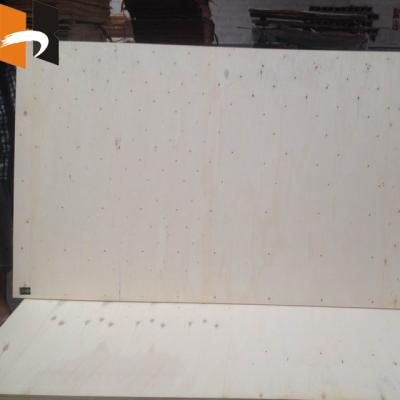 中国 Cheap Furniture Decoration 4x8 Plywood Plywood For Sofa / 12MM POPLAR PLYWOOD 販売のため