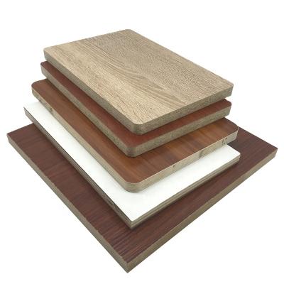 China 4x8 18mm melamine paper facing plywood moisture proof laminated board for furniture for sale