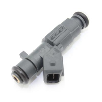 China AUTO ENGINE auto parts fuel injector nozzle 4 holes 0280156320 fuel injector for BYD F6 for sale