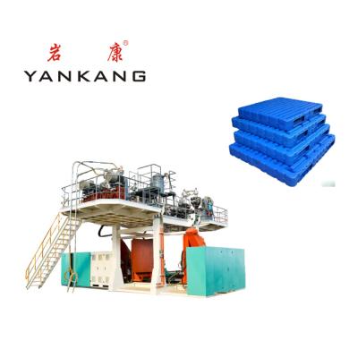 China Plastic Pallet Pallet Making Machine Three Layers / 1000L Blow Molding Machine for sale