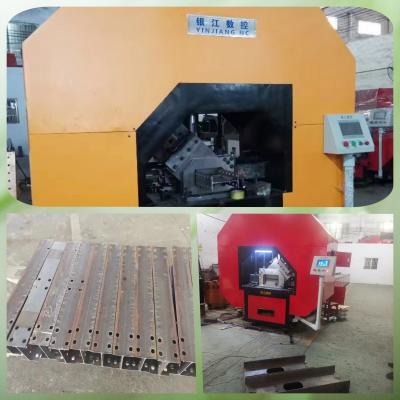 China 200T Großproduktion Stahl Hydraulische H-Beam Stanz-und Schere Maschine mit PLC-Steuerung zu verkaufen