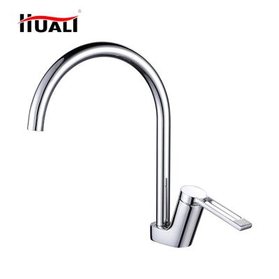 China ISO9001 Faucets Good Quality Chrome Color Kitchen Sink Faucet Mixer Tap Electric Kitchen Faucet for sale