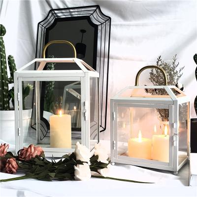 China Home Decoration Set of 2 Glitzhome Farmhouse Wood Metal White Lanterns Decorative Hanging Candle Lanterns for sale