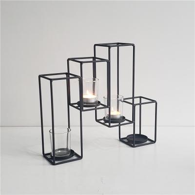 China Classic Holiday Candle Holders or In Home Decor Simple Glass Candle Holder for sale