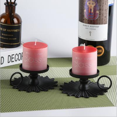 China Portable Fan Candle Holder Metal Iron Pillar Candle Holder Home Decoration 2021 New Design For Decoration Favors for sale