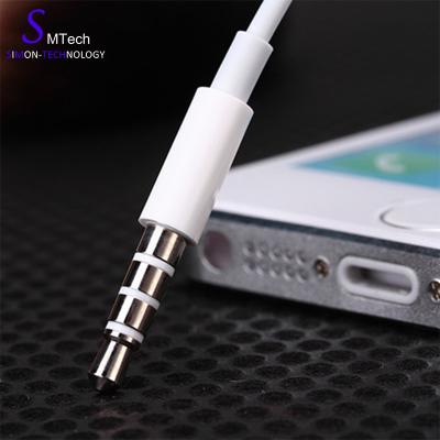 China Free Sample Comfortable Earphones Wholesale 120cm Length White Earphone In-Ear Headset with MIC and Volume Control for Apple iphone 5/6 for sale