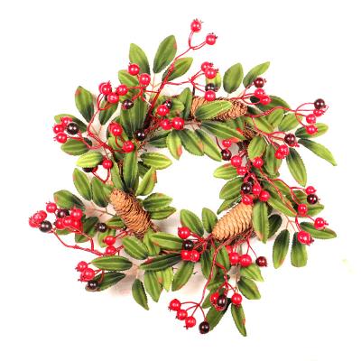 China Pinecone Fashionable High Quality Artificial Rattan Circle Wreath Christmas Fruit Red Rattan Wreath for sale